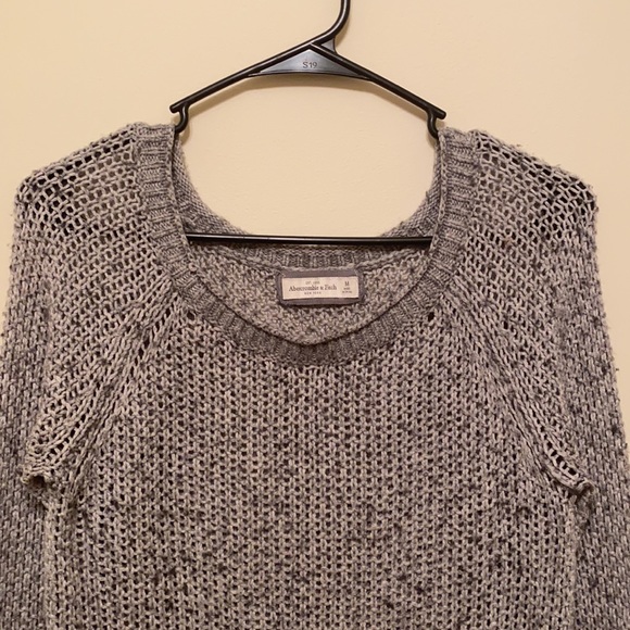 Abercrombie & Fitch Sweaters - Abercrombie & Fitch| Women’s sweater